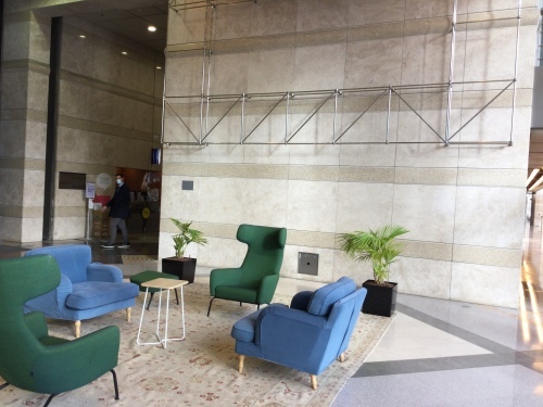 コロナ禍中の官公庁 (前の記事の続きです)_c0175451_23461493.jpeg