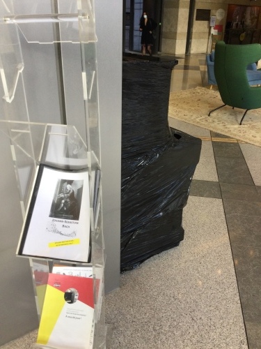 コロナ禍中の官公庁 (前の記事の続きです)_c0175451_23464076.jpeg