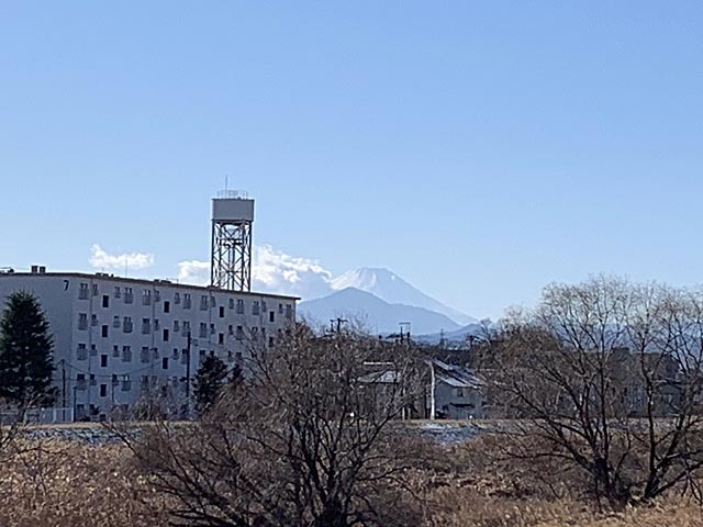 雪景色と富士山_e0133780_18385577.jpg
