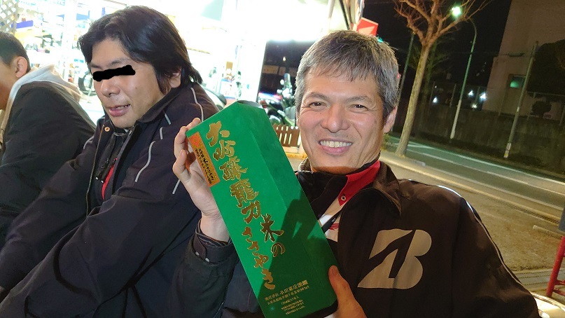 昨日はお疲れ様でした!ですやん!_f0056935_16114345.jpg