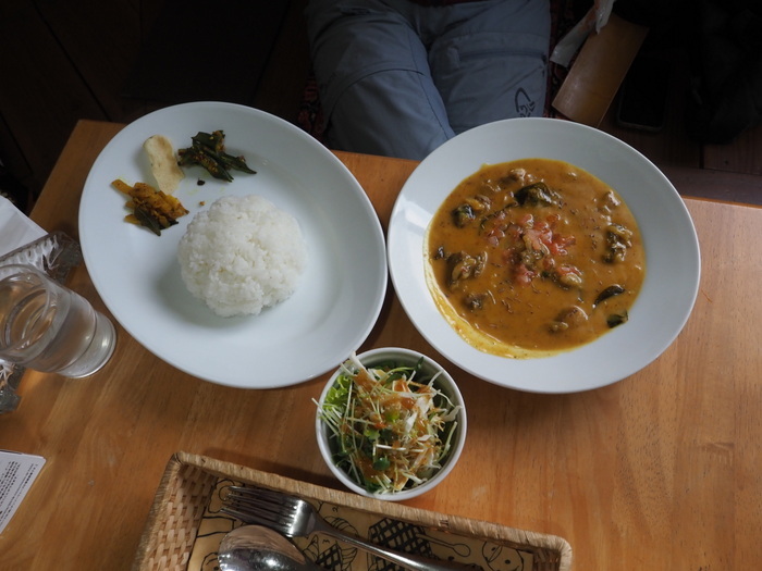 スリランカレストラン&カッフェ LAMPで、ランチ_c0116915_00122754.jpg