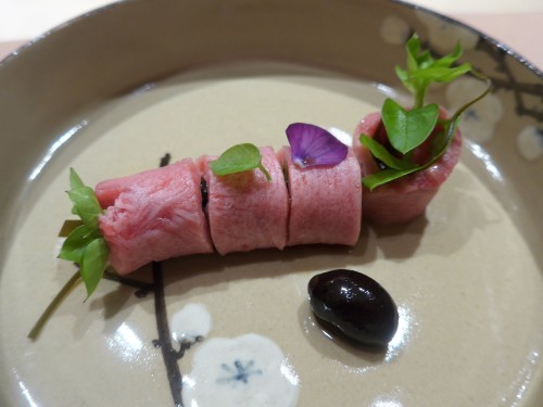 京都・祇園「肉料理おか」へ行く。_f0232060_22190274.jpg