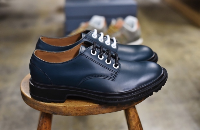 PEZZOL　　MADE in ITALY　NEW　　PLAIN TOE WORK SHOES ★★_d0152280_13342969.jpg
