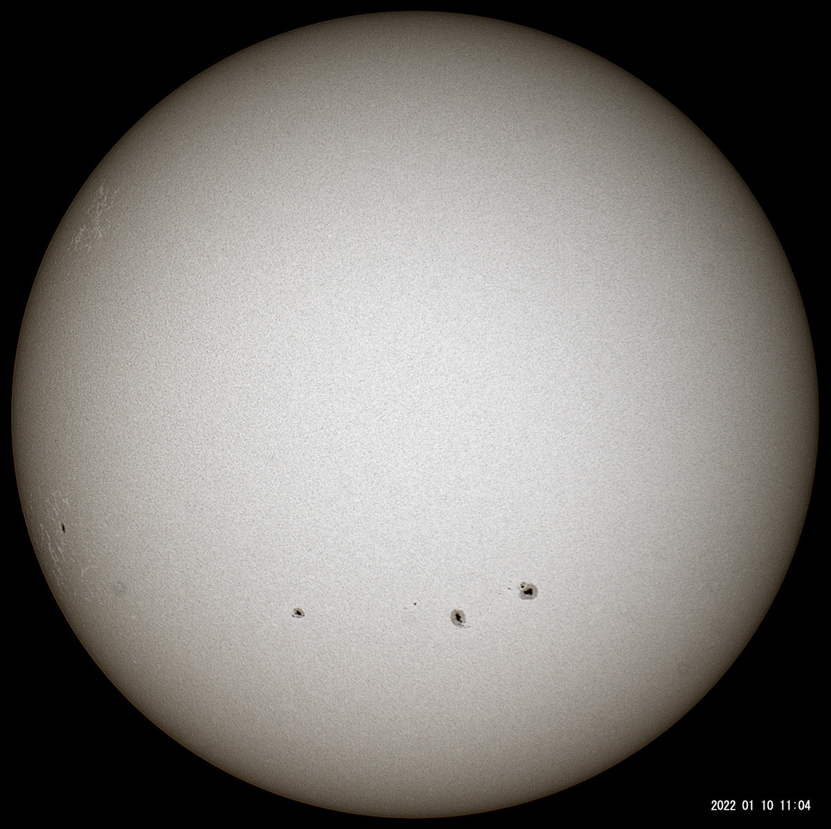 1月10日の太陽_e0174091_15010006.jpg