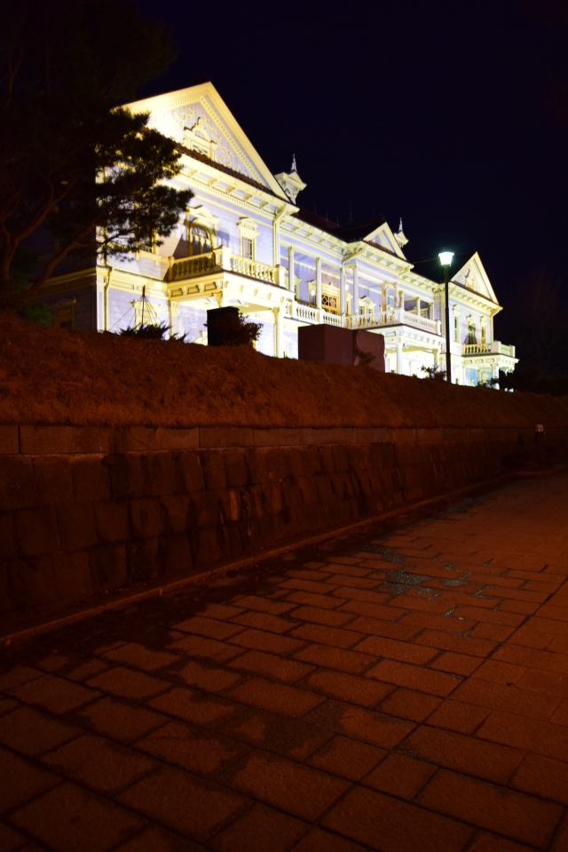 夜の函館を歩く(その2・元町と西部地区、ベイエリア編)_f0142606_11192682.jpg