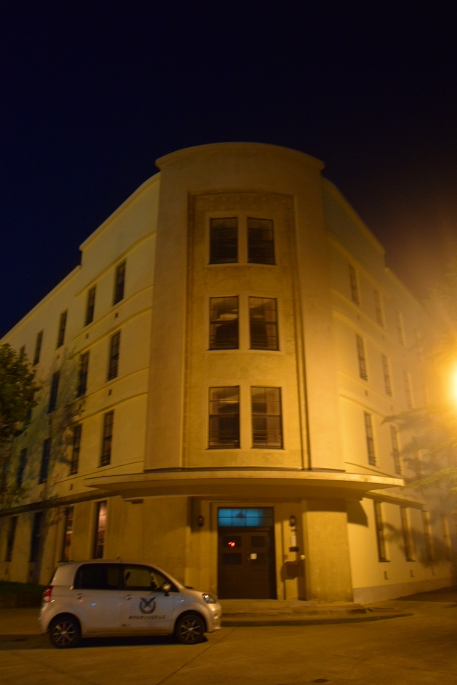 夜の函館を歩く(その2・元町と西部地区、ベイエリア編)_f0142606_11224275.jpg