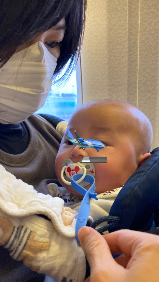 飛行機 どうにか泣かずに過ごせました〜_b0412708_19310453.jpeg