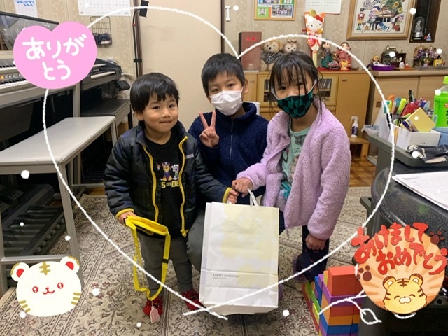 新年初 水曜日レッスン♪_e0040673_21471472.jpeg