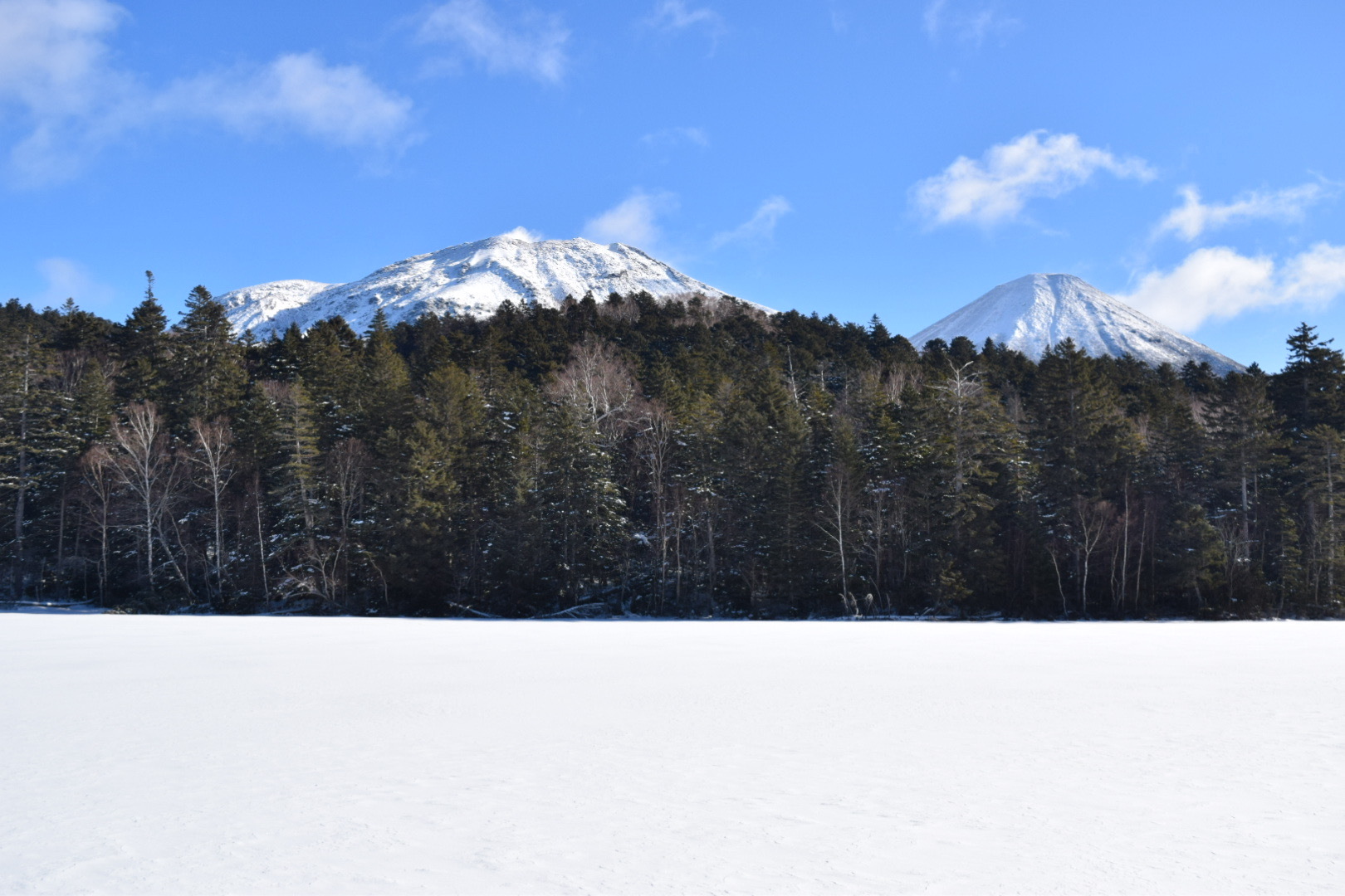 はじまります2022年。～雌阿寒岳から初日の出～_d0198793_11593609.jpeg