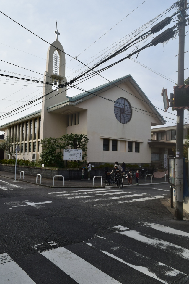 東京新宿区の目白ヶ丘教会(昭和モダン建築再訪2022)_f0142606_10353833.jpg