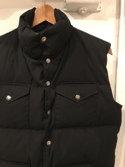 1980s \"THE NORTH FACE\" \"BLACK\" DOWN VEST_b0241922_10001419.jpeg