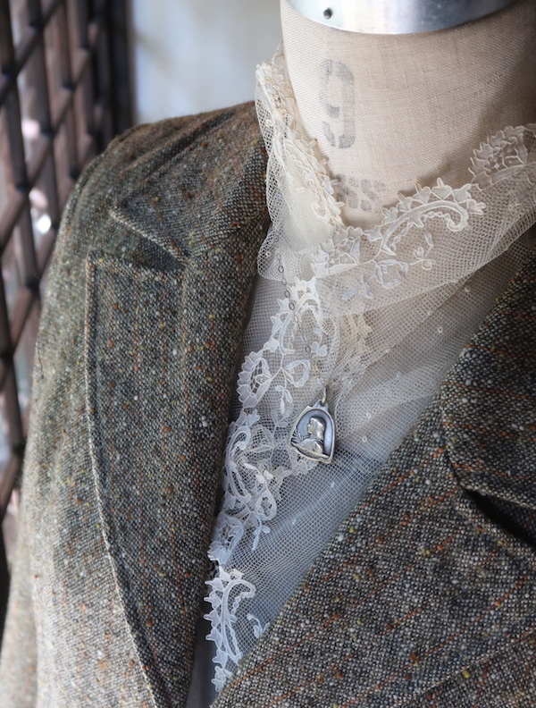 ジャンヌ・ダルクのメダイ : 満月アンティーク