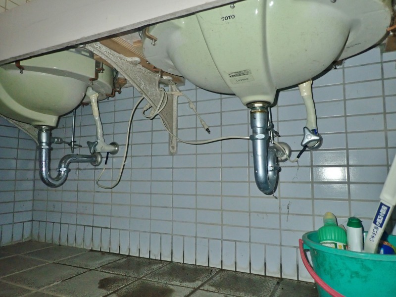 水栓の\"凍結防止\"工事を行っています_c0336902_12434960.jpg