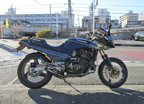 S浦クン号 GPZ900Rニンジャにブレンボ＆ビトーKYBフォークなど