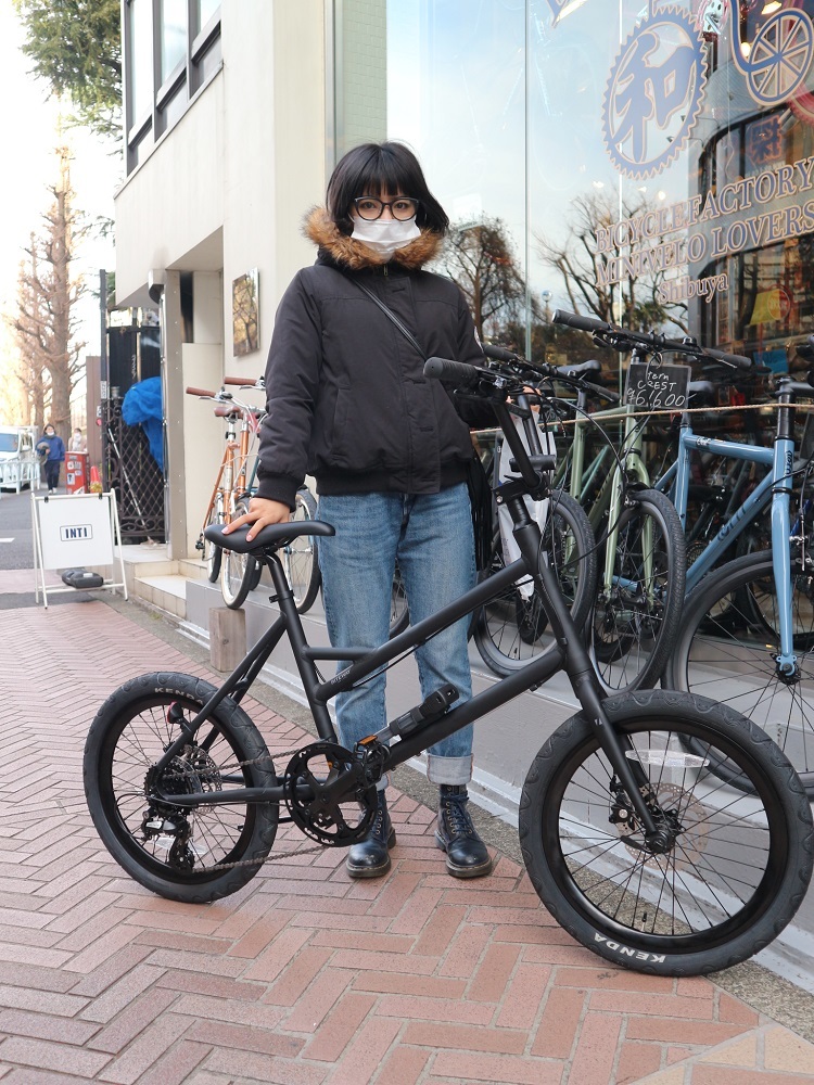 1月16日 渋谷 原宿 の自転車屋 FLAME bike前です_e0188759_19043617.jpg