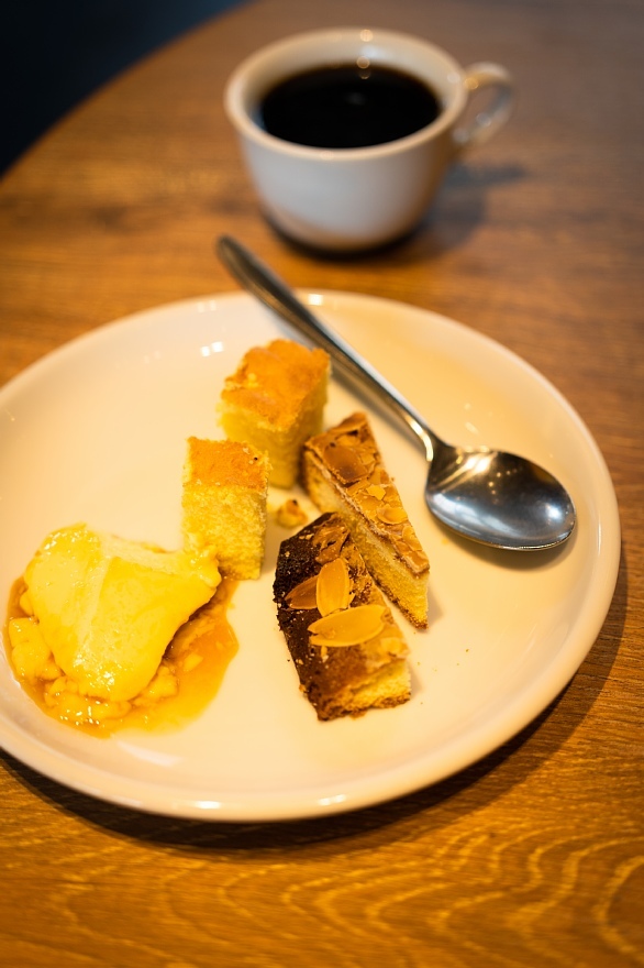 悪あがきのイタリアン暴食ランチ_d0353489_00140350.jpg