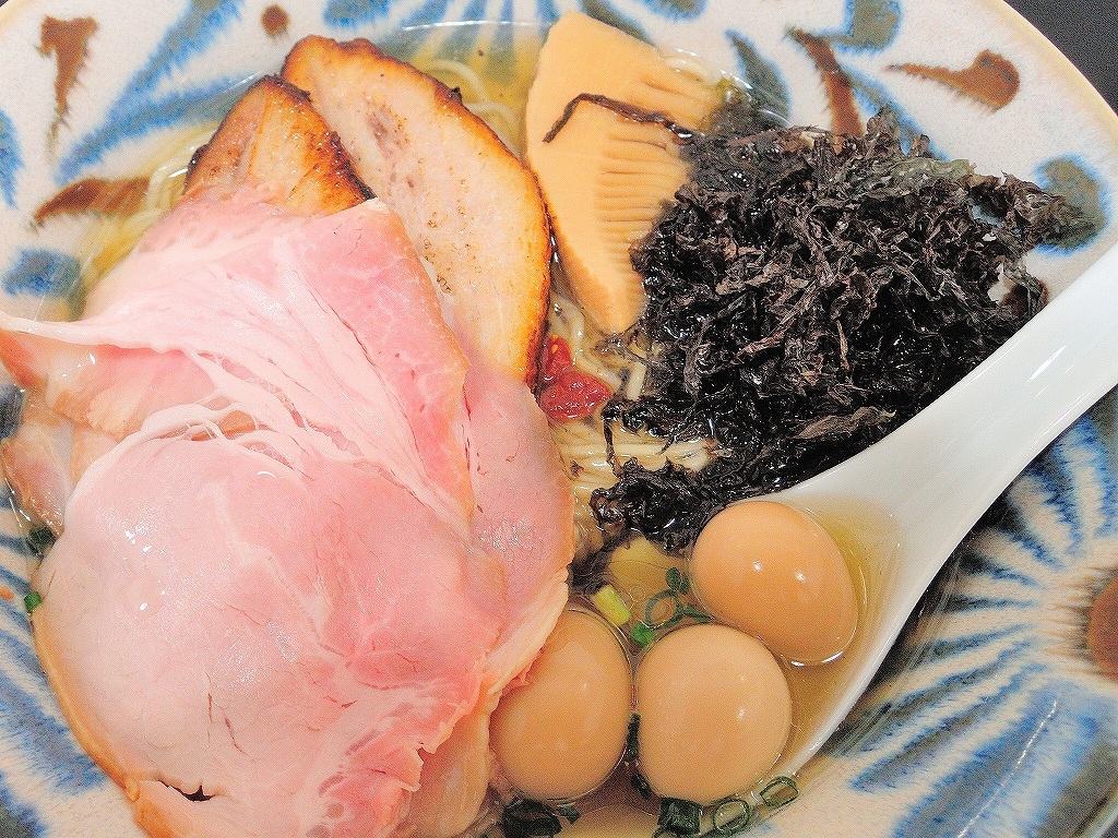 自家製麺 SHIN(新)@反町_d0402143_23590542.jpg