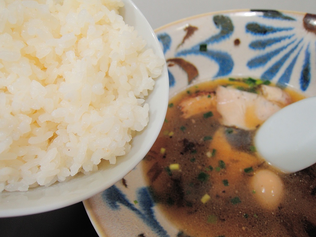 自家製麺 SHIN(新)@反町_d0402143_00023767.jpg