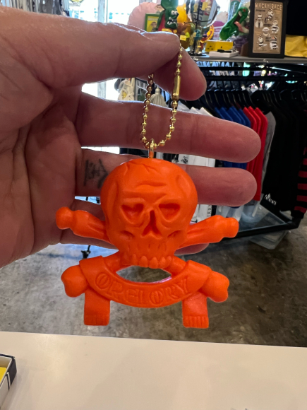 1月18日(火曜日) LITTLE CHOP DESIGN ナックルさんの新商品 : WACKY RACE