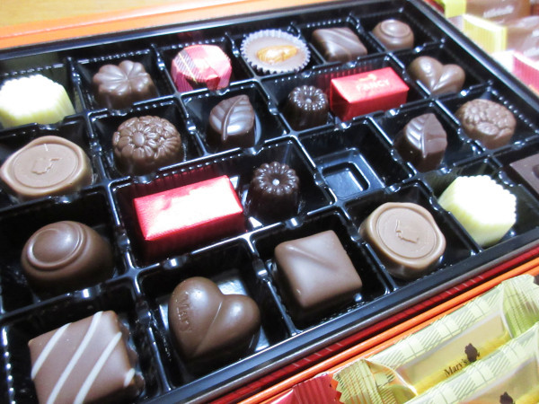 【メリーチョコレート】チョコレートの詰め合わせ_c0152767_07001234.jpg