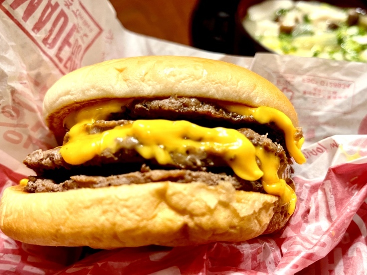 ★夜マック★ダブルチーズバーガー×2_c0212604_21013799.jpeg