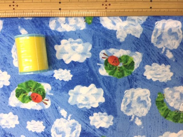 布「はらぺこあおむし」_d0156706_15443684.jpg
