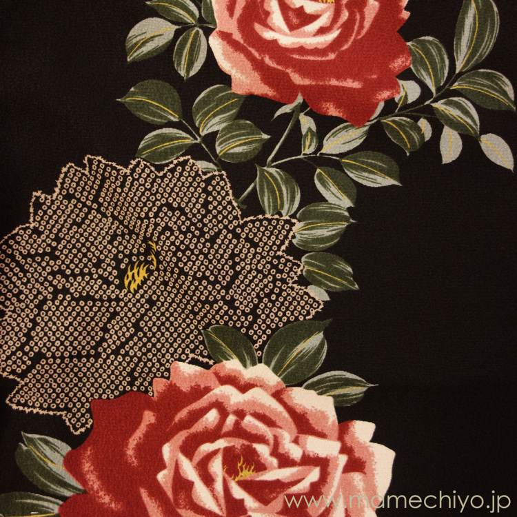 着物「街に咲く薔薇」をご紹介♪_e0167832_20103069.jpg