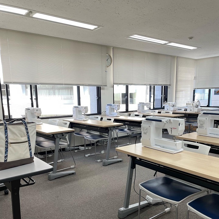 【ヴォーグ学園東京校】上品なファーのキルトニットトート_f0023333_23585656.jpg