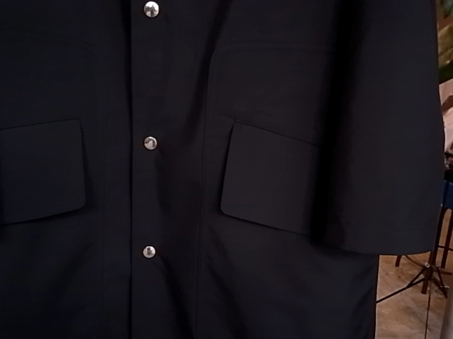 The CLASIK RAIN COAT : TRUNK The CLASIK RAIN COAT : TRUNK