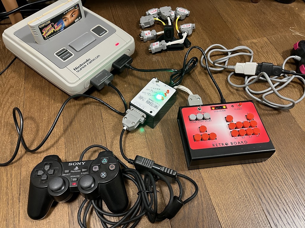 ファミコン「4PLAYERS ADAPTOR」4人用コントローラー拡張機 ファミコン「4PLAYERS ADAPTOR」4人用コントローラー拡張機