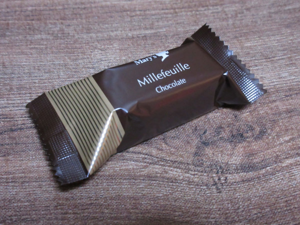 【メリーチョコレート】チョコレートミルフィーユ_c0152767_07075575.jpg