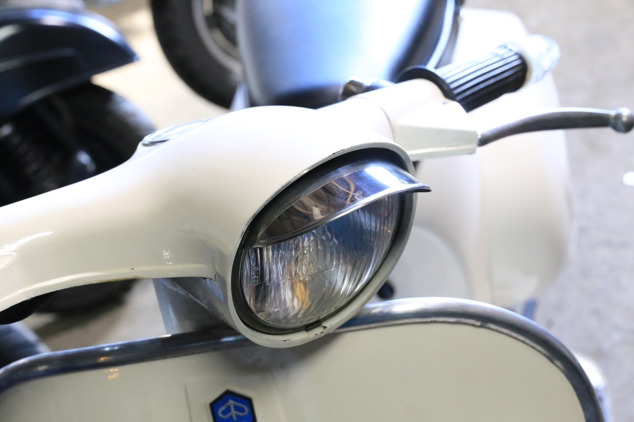 悩む。そして追加 : vespa専門店 K.B.SCOOTERS ベスパの修理やら 悩む。そして追加 : vespa専門店 K.B.SCOOTERS ベスパの修理やら