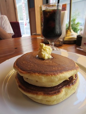 喫茶珈琲店ピノキオでホットケーキ A Kashの時間