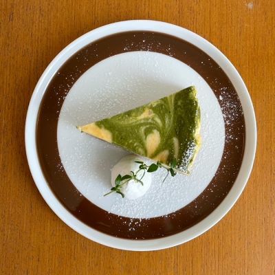抹茶のチーズケーキ_b0102217_12165243.jpg