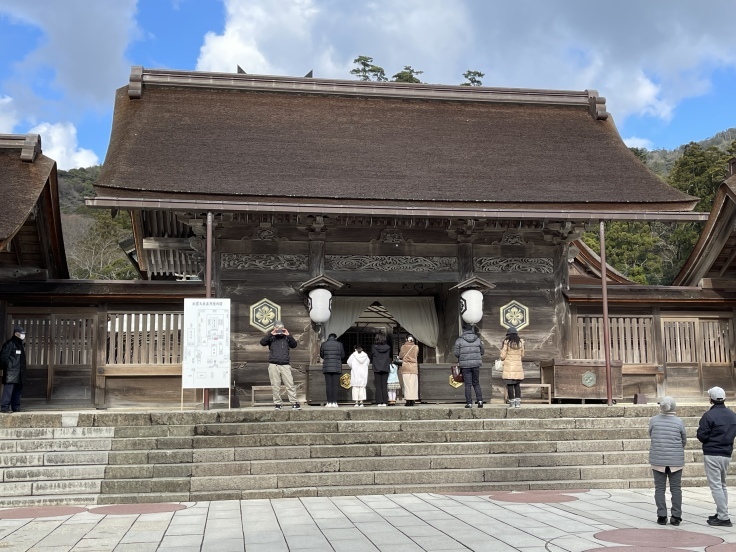 出雲大社から島根ワイナリー【18きっぷの旅】_c0212604_06210561.jpeg