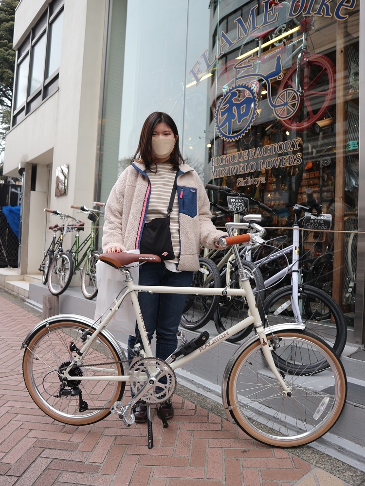 １月２３日　渋谷　原宿　の自転車屋　FLAME bike前です_e0188759_19175826.jpg