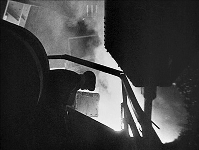 「Red Ensign」　(1934)_f0367483_05114041.jpg