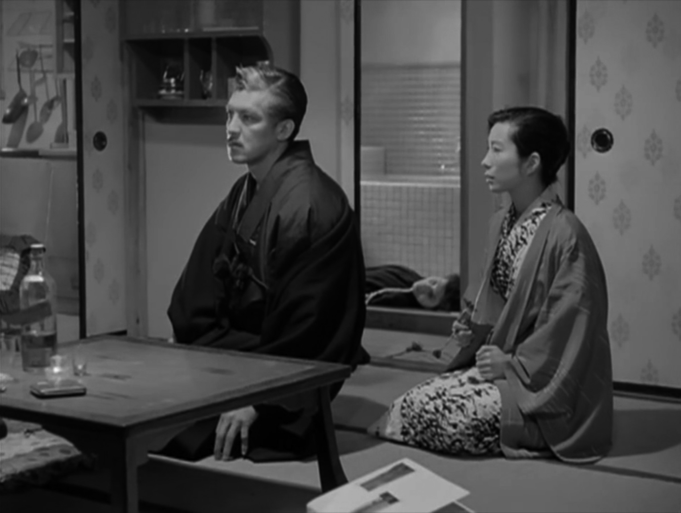 新珠三千代(Michiyo Aratama)「死の十字路」(1956)・・・其の参_e0042361_17041099.jpg