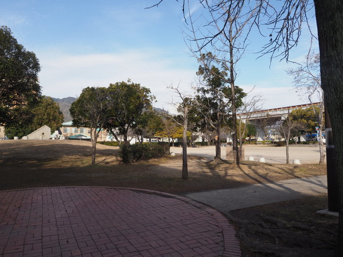 佐伯区民文化センター&五日市中央公園_c0116915_11295546.jpg