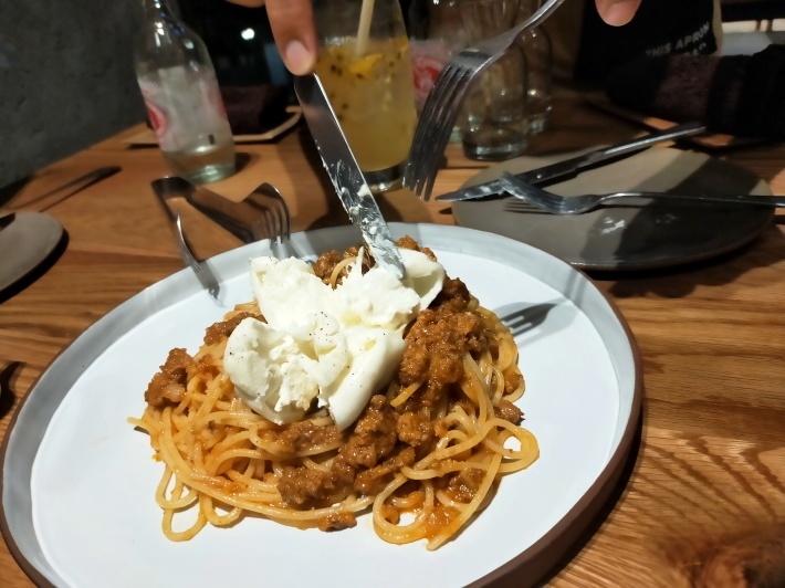 食ING情報☆燻製ミートパスタ、旨し！＠Pizza 4P\'s_e0408534_00095549.jpg