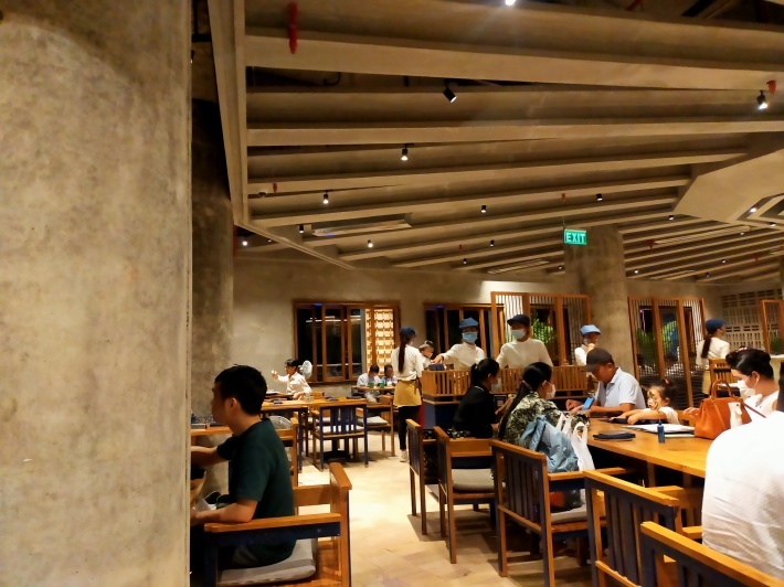食ING情報☆燻製ミートパスタ、旨し！＠Pizza 4P\'s_e0408534_00124189.jpg