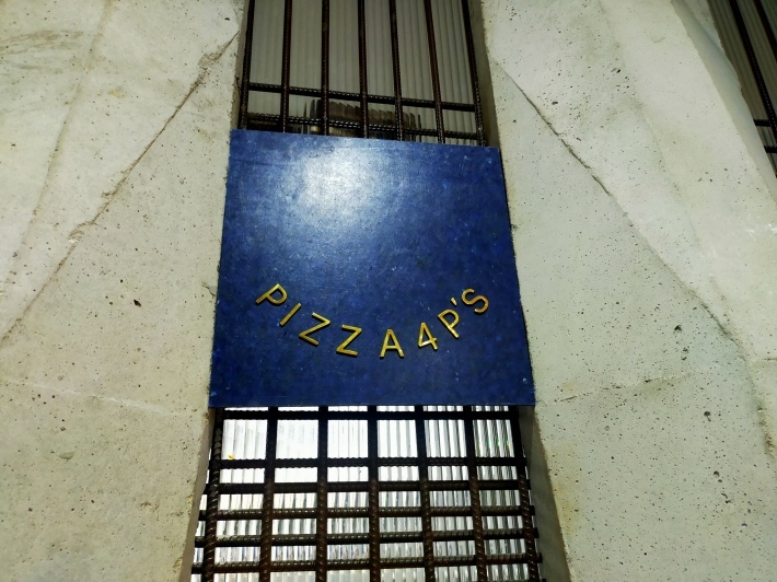 食ING情報☆燻製ミートパスタ、旨し！＠Pizza 4P\'s_e0408534_00142543.jpg