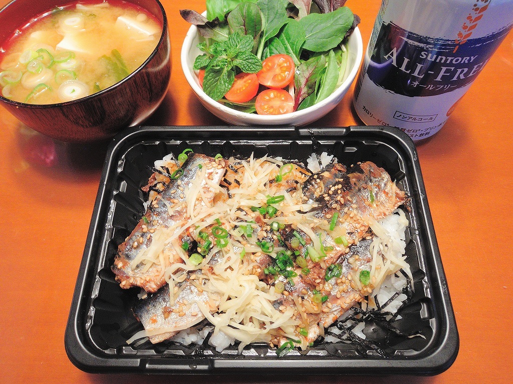 オーケーストアのお弁当(いわし丼)@自宅_d0402143_23371045.jpg