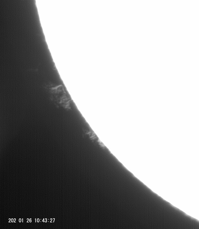 1月26日の太陽 プロミネンスがすごい!!_e0174091_18030066.jpg