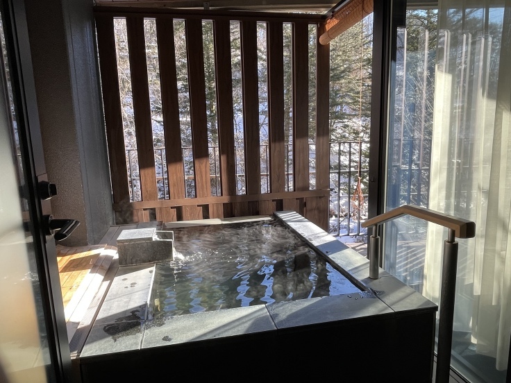 蓼科グランドホテル瀧の湯【家出の宿】_c0212604_06043248.jpeg
