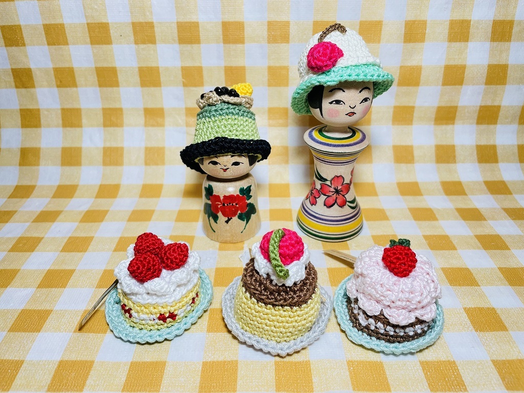 楽しい、ひなこけし展2022/拡大通販ブログ その10こけし用帽子作品_e0318040_15464661.jpg