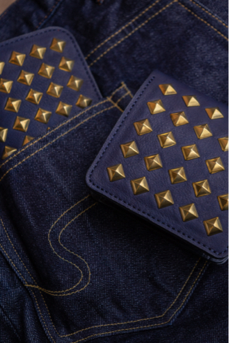 THE UNION(COLOR)スタッズウォレット財布インディゴ | 二つ折り財布