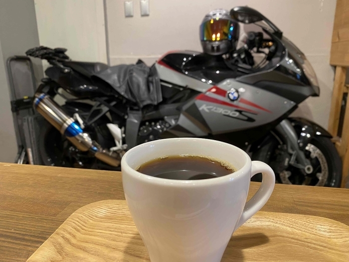 風吹くカフェ ～ピースコーヒー～_a0169902_22555490.jpg