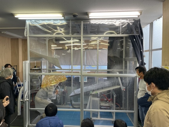 第13期2年生 第6回目「板金」_b0186729_18093074.jpeg