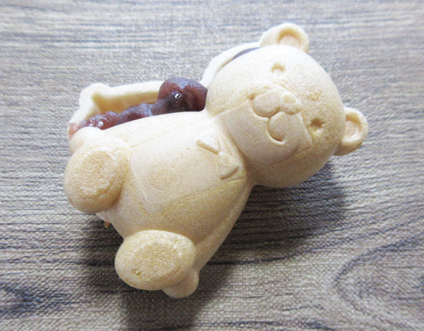 【くまモナカ堂】くまの手作りあんバターモナカ_c0152767_07160636.jpg